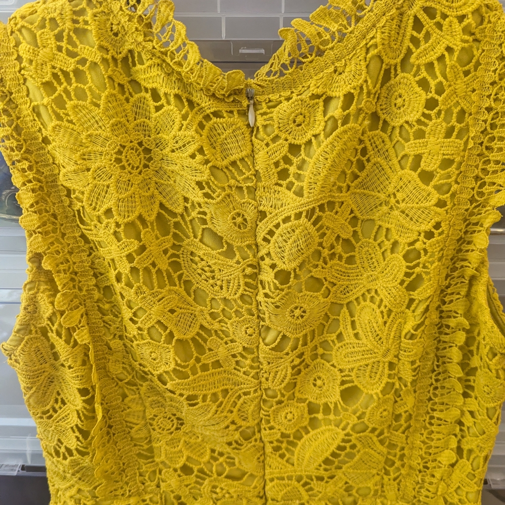 FLASH SALE 5/15/26 SHEIN Yellow Floral Lace Mini Dress - Picture 2 of 4